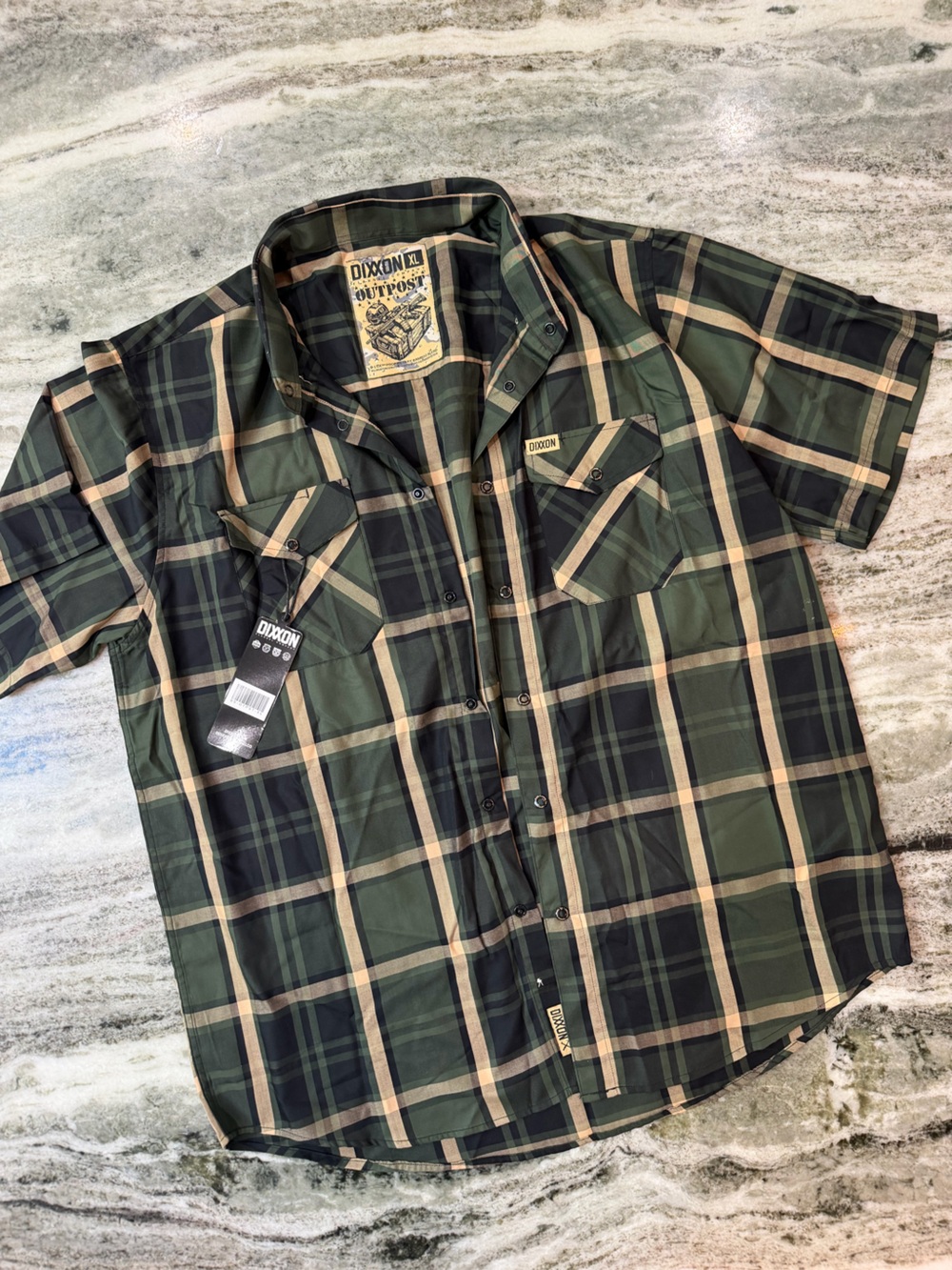 NWT DIXXON Green and Tan Plaid Short Sleeve Button-Down Shirt XL